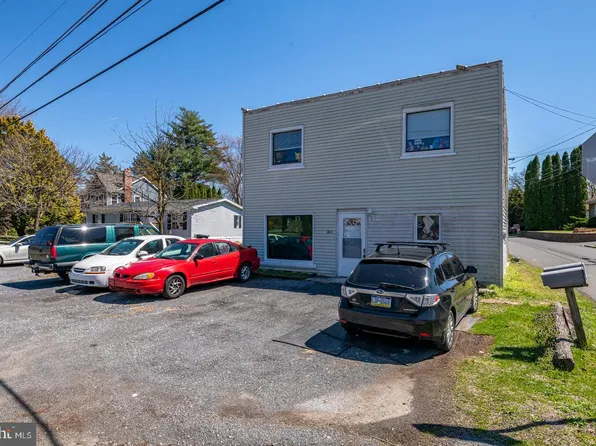 197 Old Friedensburg Rd, Reading, PA 19606