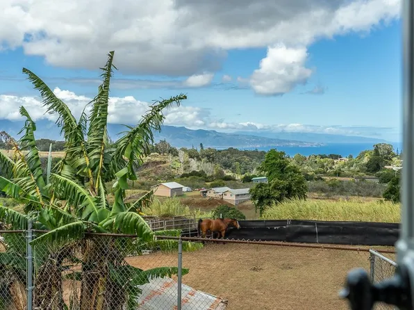 2970 Kailiili Rd #1-B, Haiku, HI 96708