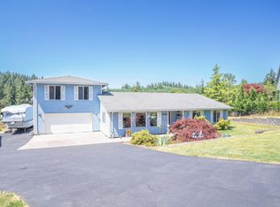 33328 Crown Point Dr, Warren, OR 97053