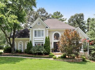 1572 Asheforde Dr, Marietta, GA 30068