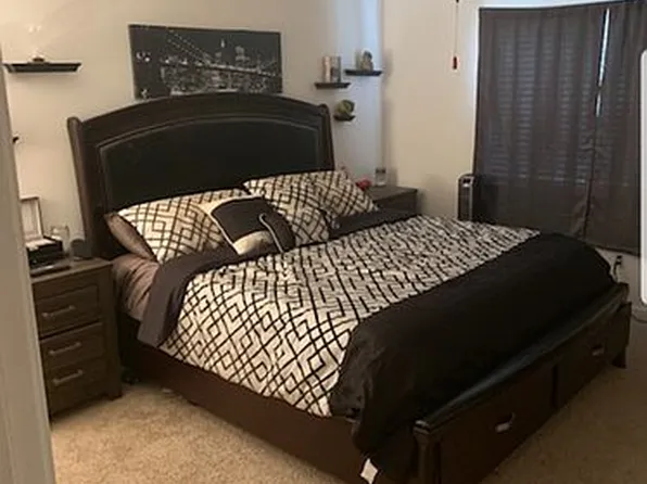 278 Monticello Dr, Branford, CT 06405