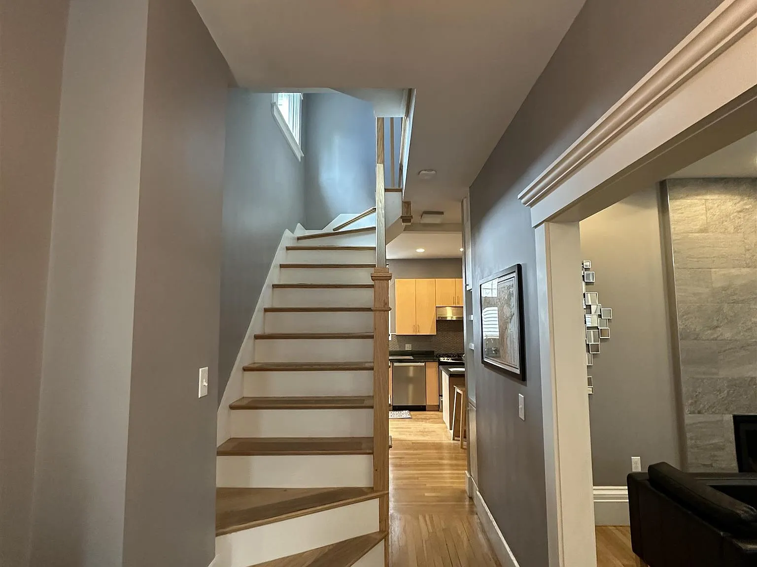 3 bed, 1.5 bath, 1600 sqft, $5,800 — Photo 4
