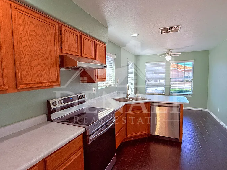 6602 E Northridge St — Photo 7