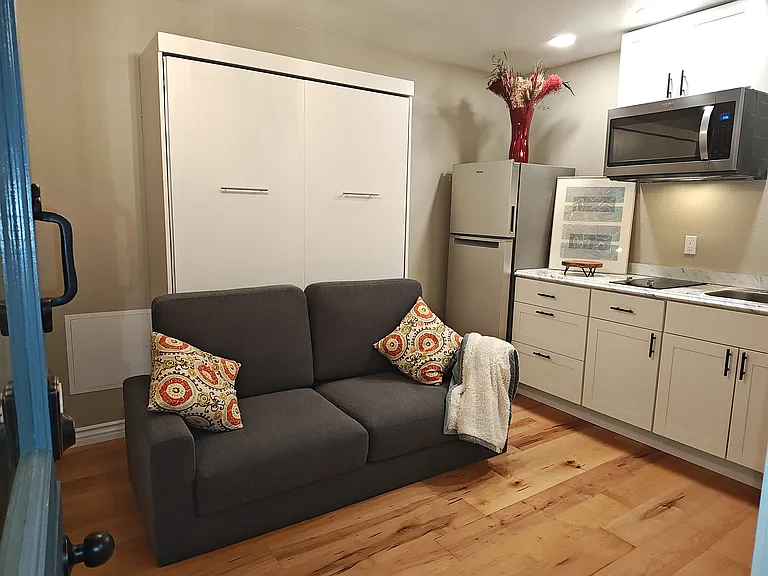 4745 Hawley Blvd #6 — Photo 8