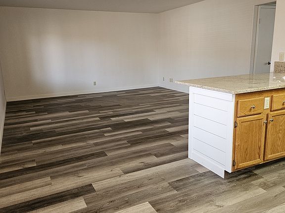 4th image of 845 Mesquite Springs Dr Unit 102