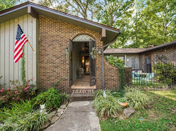 7921 Whitcomb Rd, Powell, TN 37849
