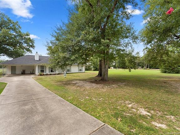 2nd image of 923 Beau Ave