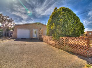 901 Montana Vista Ct SE, Rio Rancho, NM 87124