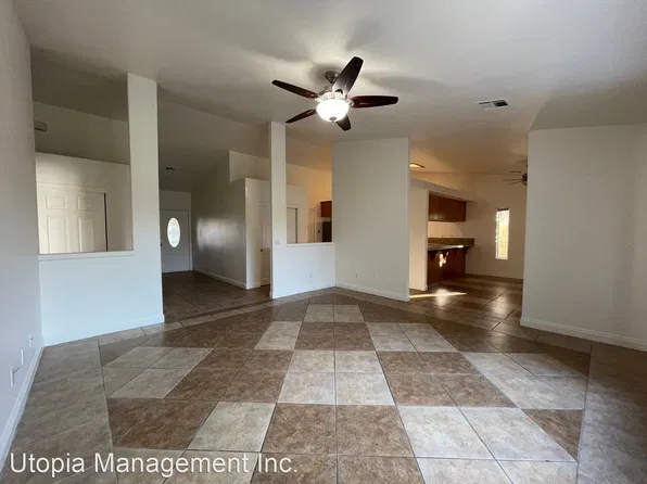 68135 Encinitas Rd, Cathedral City, CA 92234
