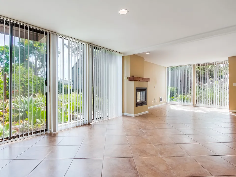 Family Room 3