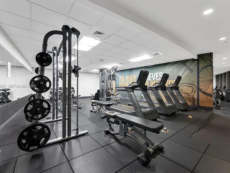 1750 N Bayshore Dr #1407 — Photo 19
