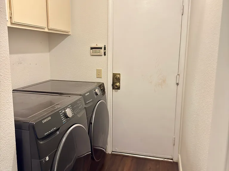 2092 Peaceful Hills Rd — Photo 42