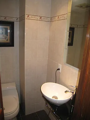 Rented by Alexiou Realty | media 35