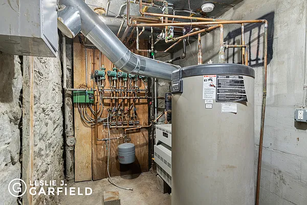 Sold by Leslie J. Garfield | media 17