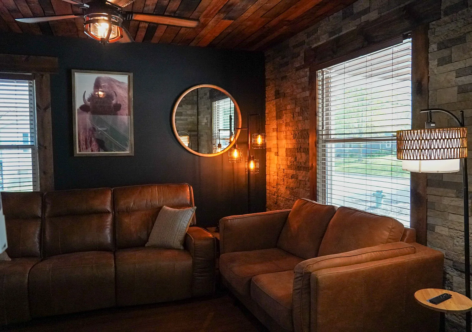 3 bed, $3,150 — Photo 2