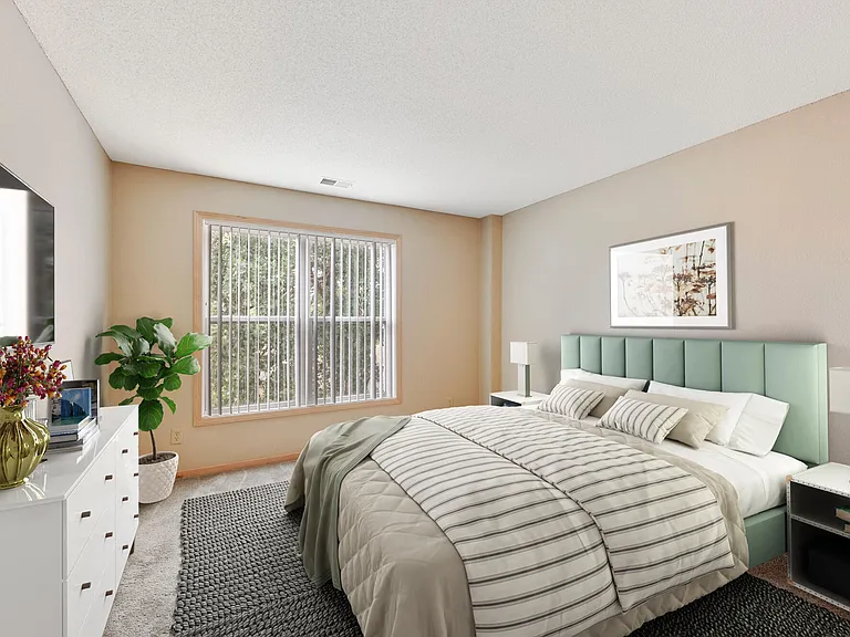 Forest Place Apartments — Photo 9