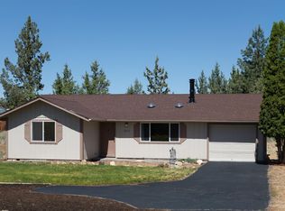 63570 Hunters Cir, Bend, OR 97701