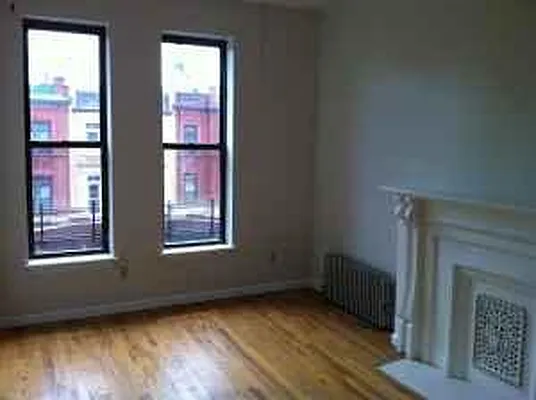 Rented by Level Group | media 15