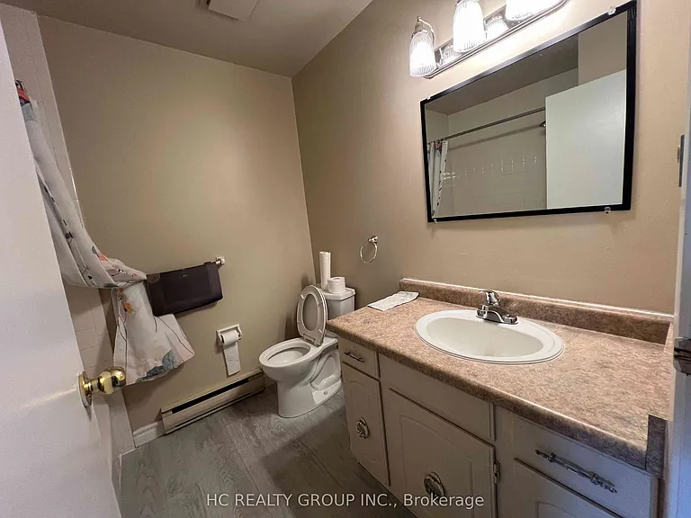 40 Summit Ave #26 — Photo 8