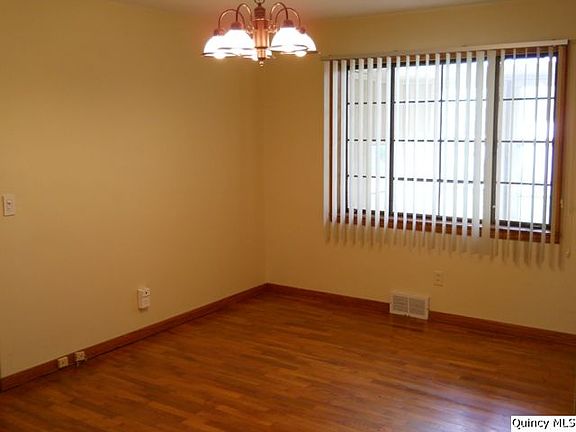 Home for Sale in Quincy, IL $114,900