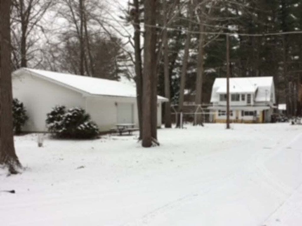 1st image of 1823 N Burrell St