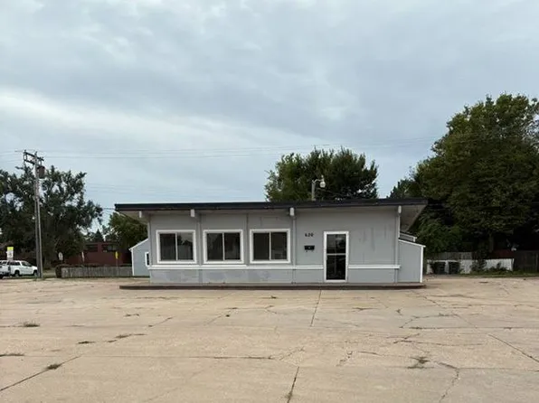 620 E 4th St, North Platte, NE 69101