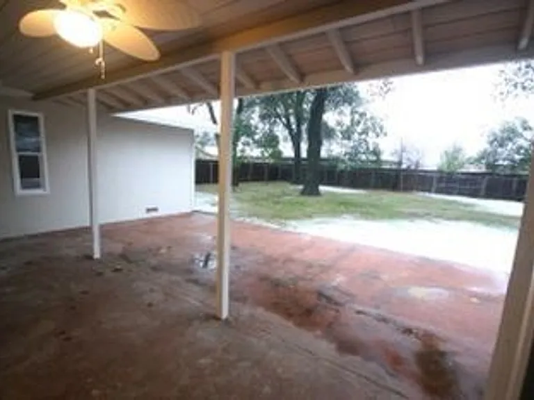 3952 Roesner Ave — Photo 14