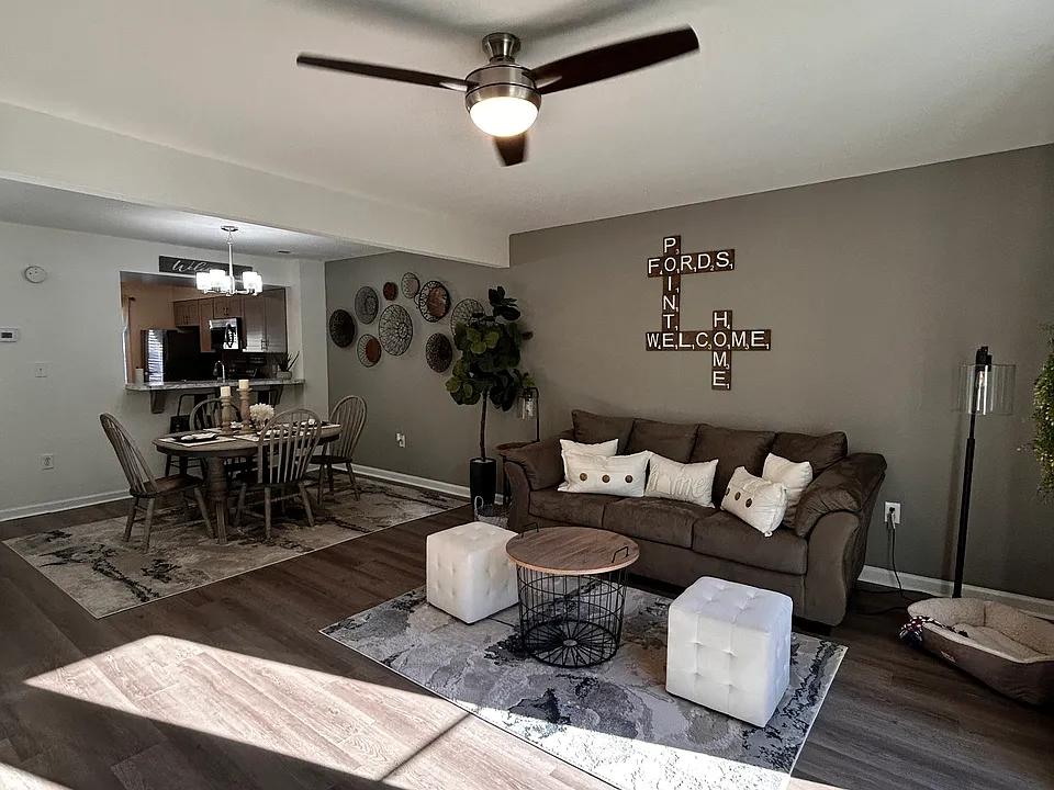 1231 Fords Pointe Cir #1231