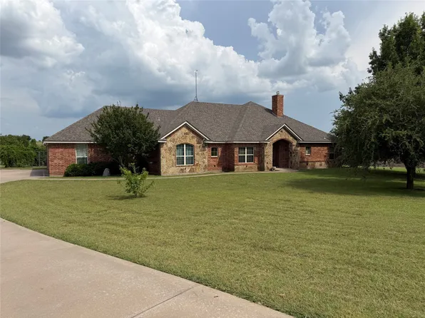 130 Aledo Grove Ct, Benbrook, TX 76126
