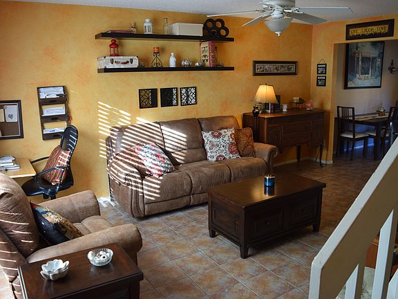 3rd image of 607 Casa Park Court O