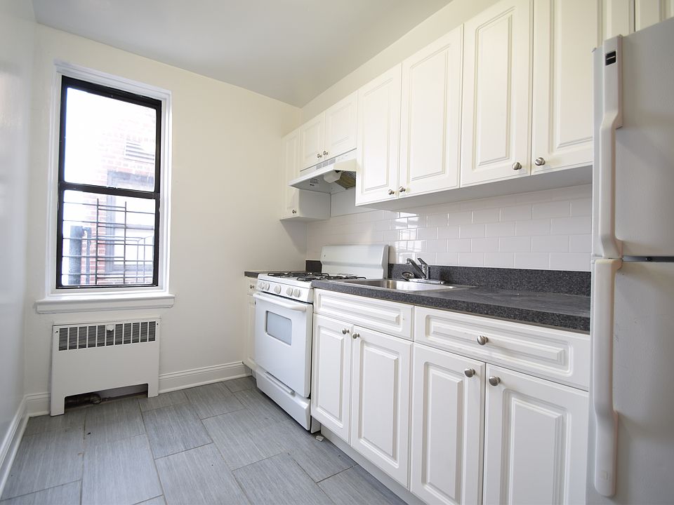 1st image of 1995 Sedgwick Ave APT 1B