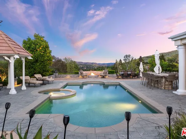 1403 Kingsboro Ct, Westlake Village, CA 91362