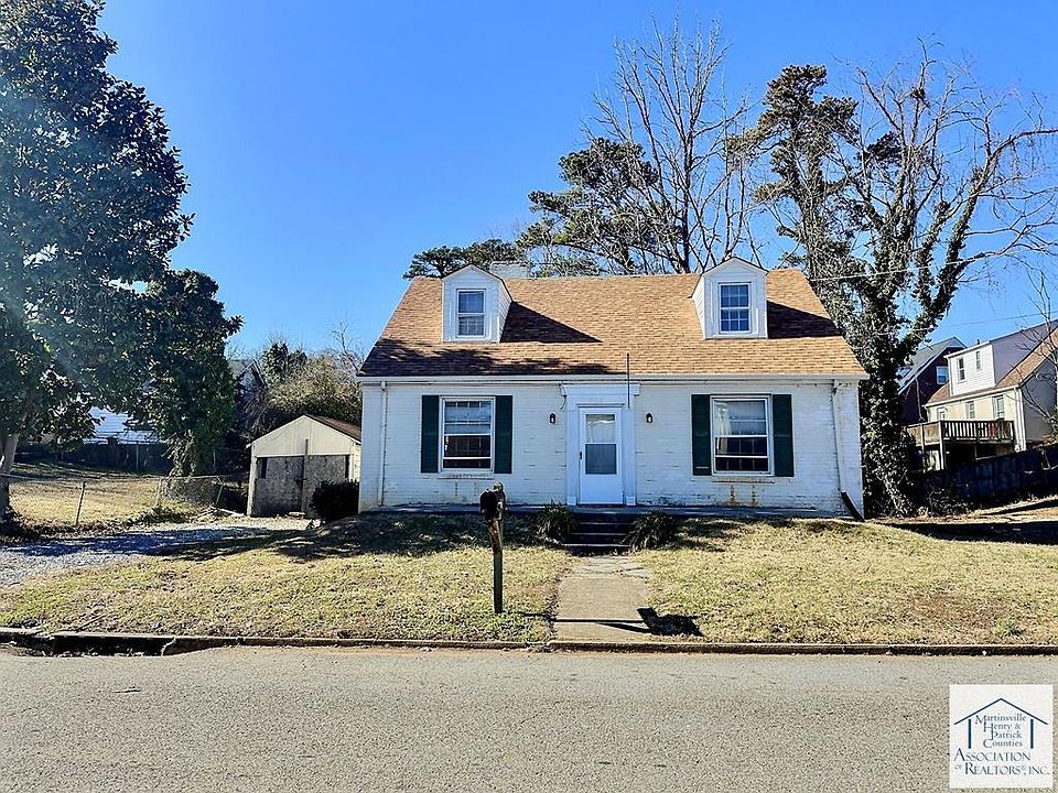1st image of 723 Jefferson St