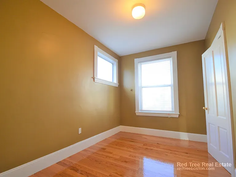 10 Treadway Rd #3 — Photo 7