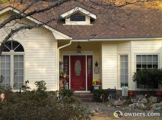 4 Delgado Pl, Hot Springs Village, AR 71909