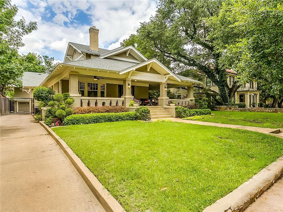 1st image of 2132 Pembroke Dr