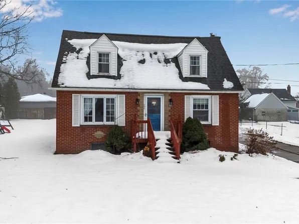 250 Hillside Ave, Orchard Park, NY 14127