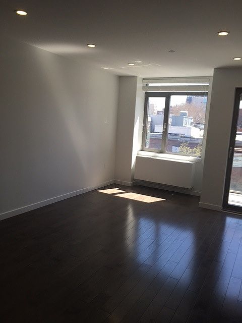 1st image of 4472 11th St