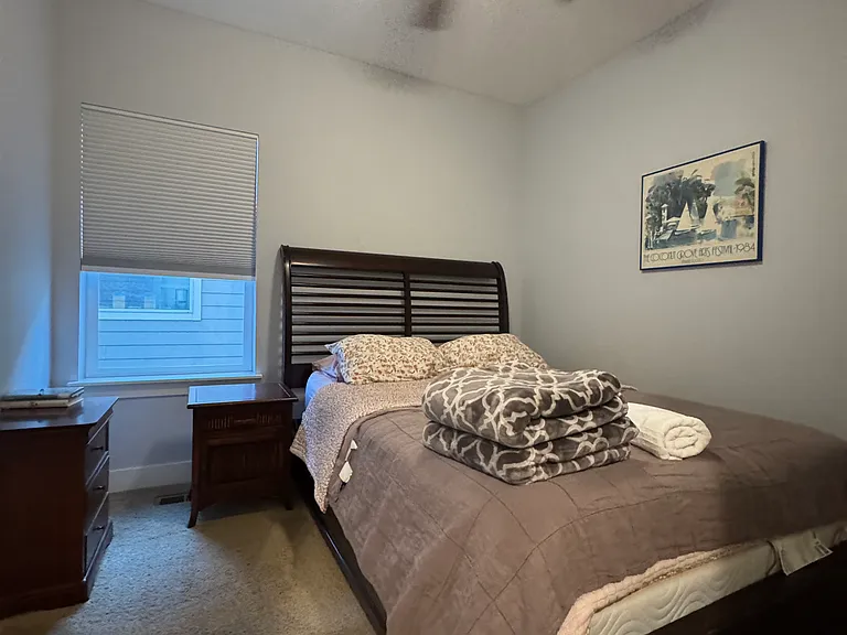 8034 E 31st Ave — Photo 17