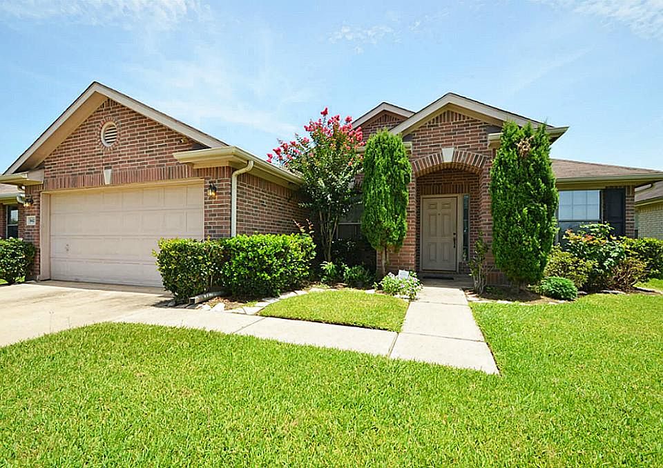 1st image of 9427 Eaglewood Glen Trl