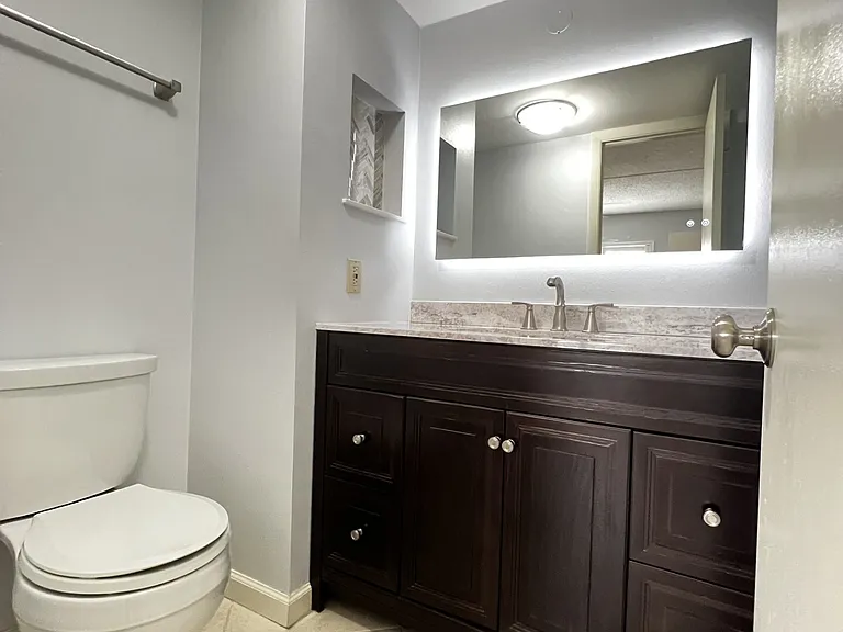 9301 Central Park Dr #102 — Photo 2