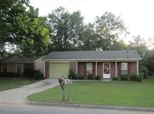 209 Hidden Glen Way, Dothan, AL 36303