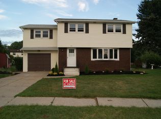 1 Preble Ct, West Seneca, NY 14224