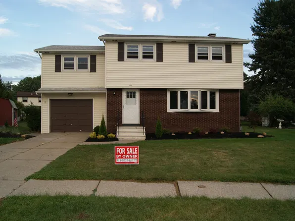 1 Preble Ct, West Seneca, NY 14224