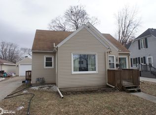 1508 Grove St, Webster City, IA 50595