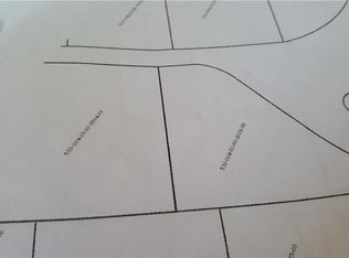 615 Munntown Rd, Finleyville, PA 15332