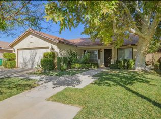 1863 W Avenue H8, Lancaster, CA