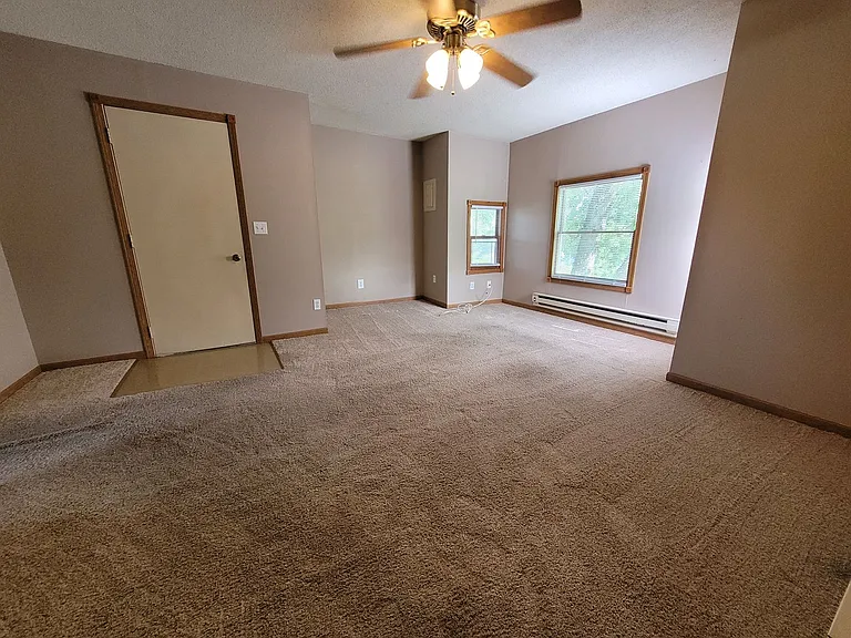 1820 Loomis St — Photo 3
