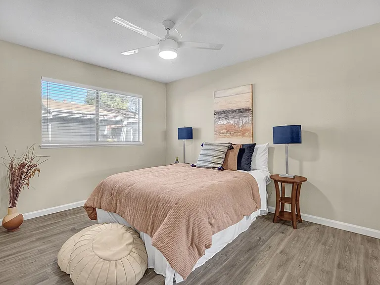 Las Casitas Apartments - Redlands, CA — Photo 48
