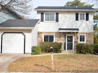 1700 Taylor St, Downers Grove, IL 60516